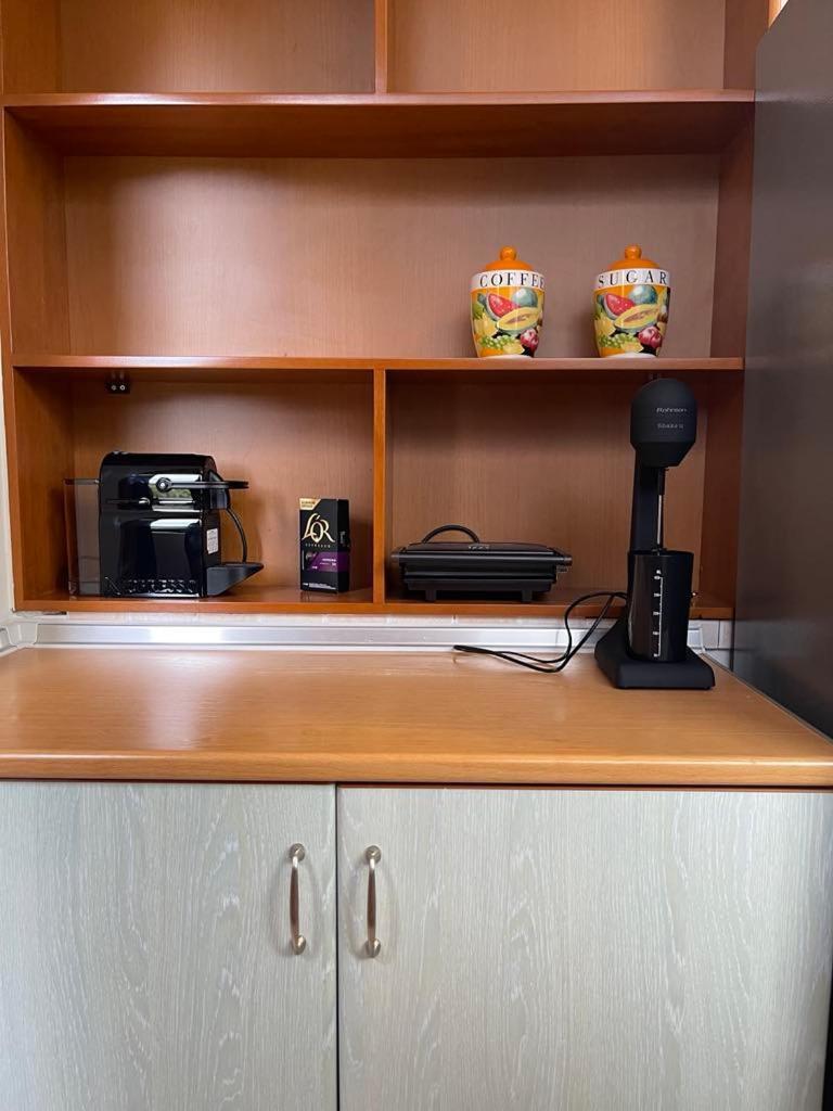 Maria'S Central Apartment Ксанти Екстериор снимка